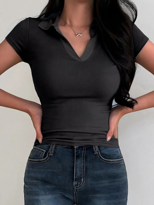 Dam T-shirt | Slim Fit, V-ringad 100% Bomull, Färgglad Design 1