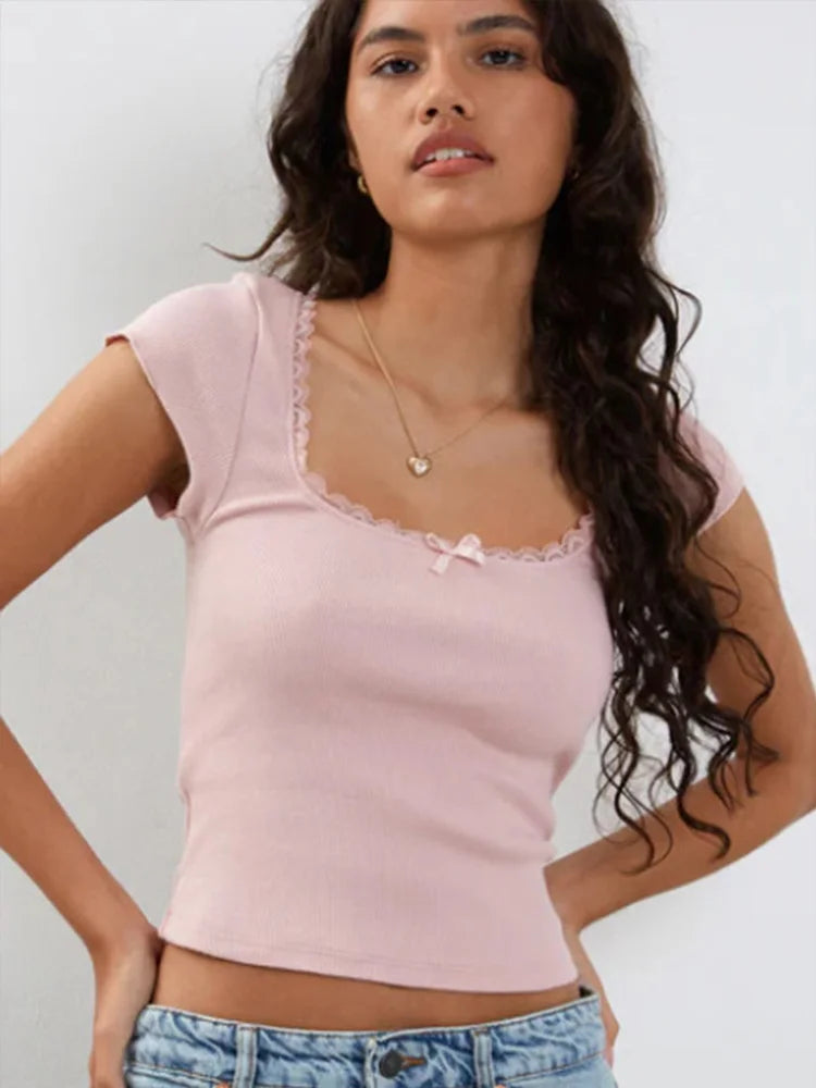 Kvinna Vintage T-shirt | Spetsdetalj, Crop Top | Nova 3